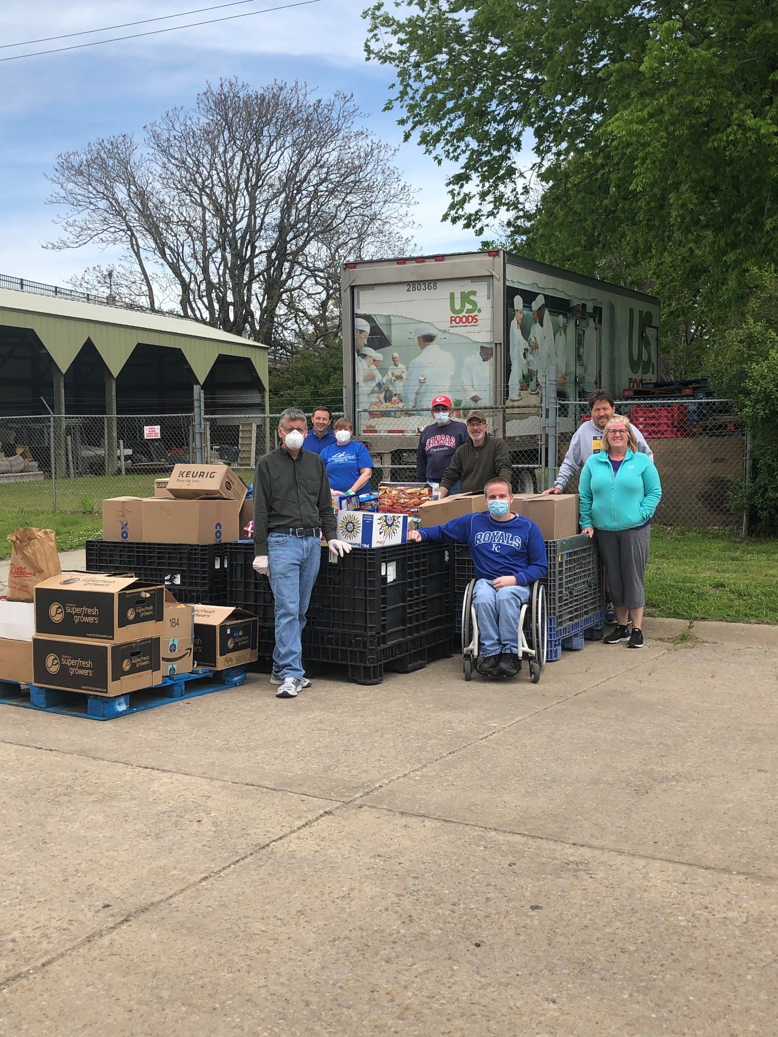 Topeka Rescue Mission Distribution