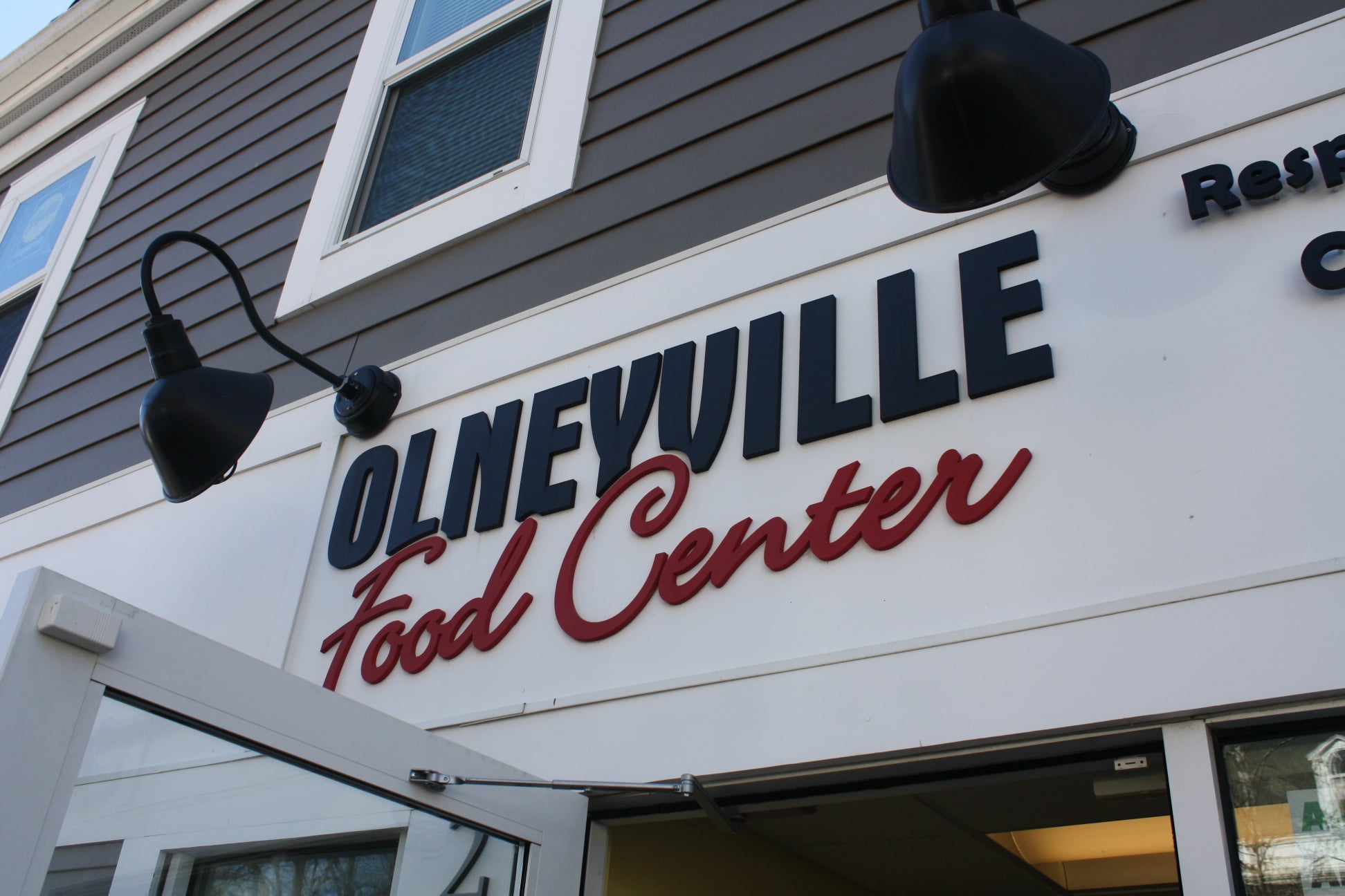 Olneyville Food Center