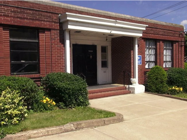 Willow Foundation / Heartwood Center Day Shelter