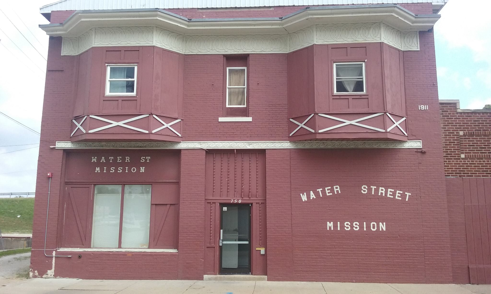 The Water Street Mission Resurrected Homeless Shelter